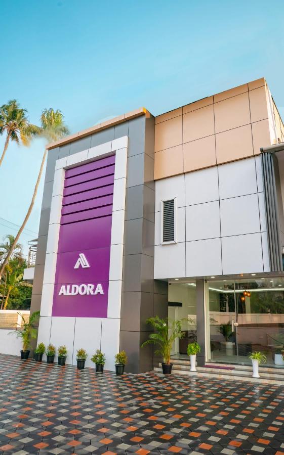 Aldora Airport Residency 호텔 니둠바서리 외부 사진